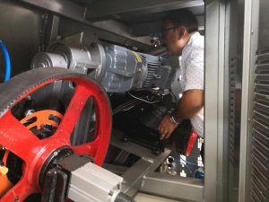 Visita al cliente de fábrica