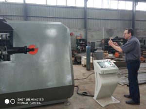 Visita al cliente de fábrica