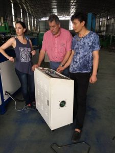 Visita al cliente de fábrica