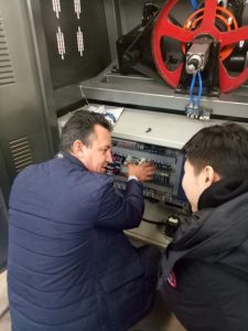 Visita al cliente de fábrica